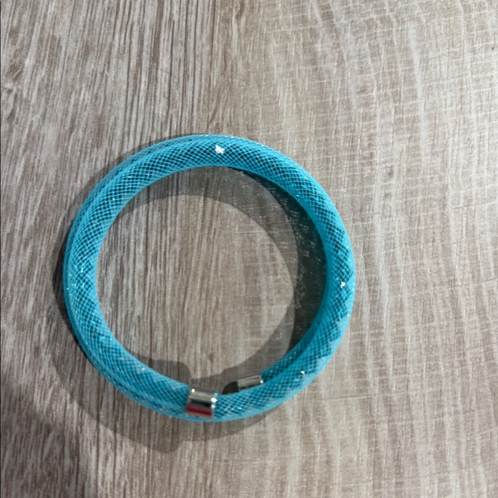 Touchstone Swarovski Crystal Blue Sparkle Bracelet NWOB - Picture 2 of 3